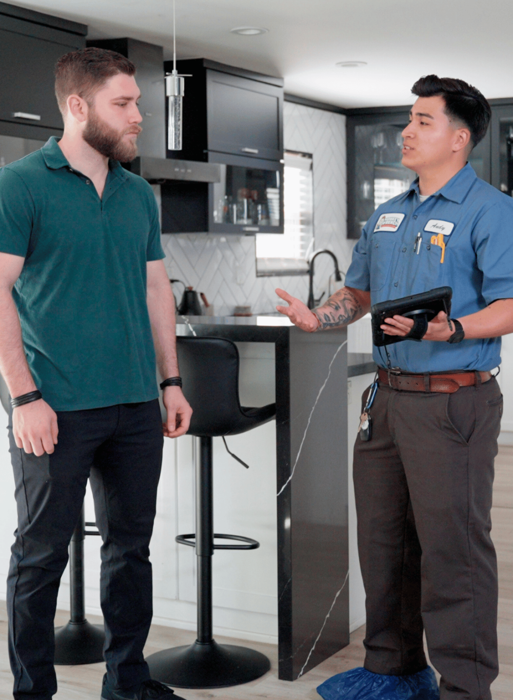 Heating and Air technician of a plumbing, heating, air and electric company in Los Angeles